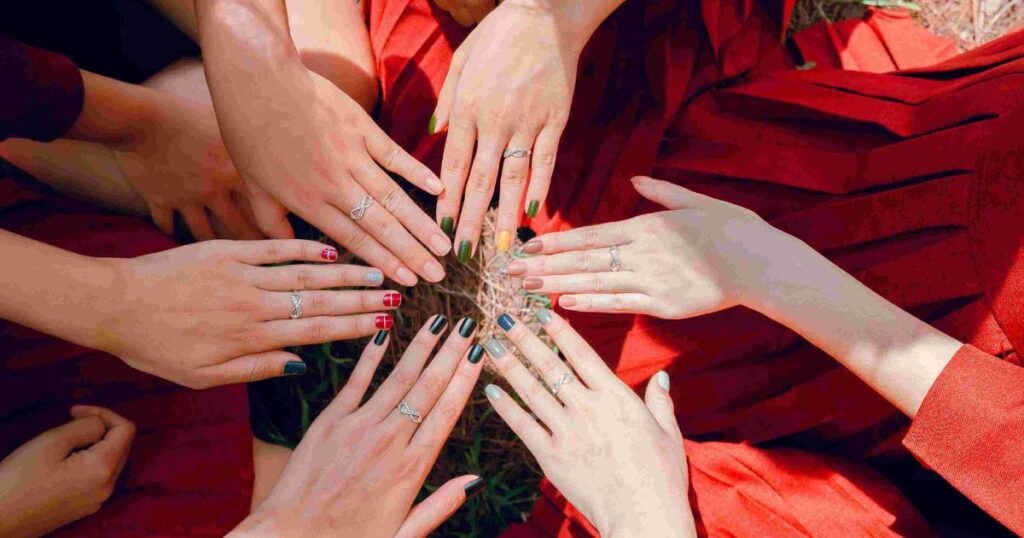 How To Get The Perfect Light Brown Nails Color Backstageviral.com